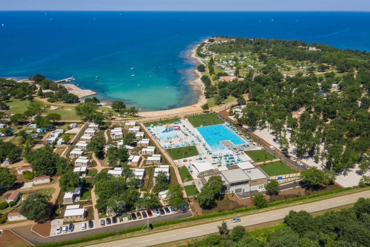 Mobile Homes Premium Relax Park Umag By Camp4You Karigador Exterior photo
