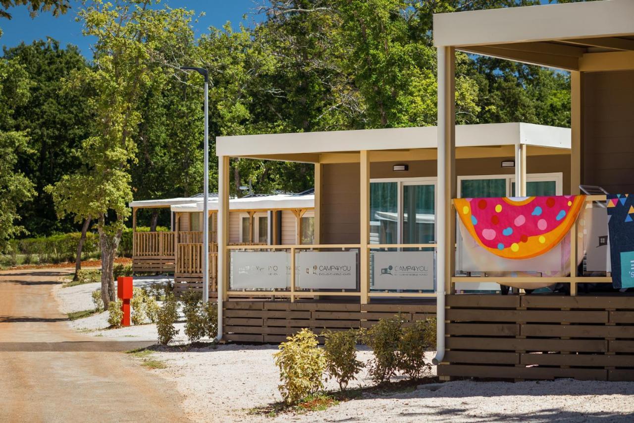 Mobile Homes Premium Relax Park Umag By Camp4You Karigador Exterior photo